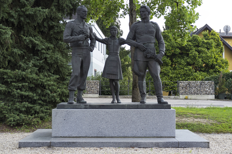 Friedensdenkmal Oleg Komov, 1995
© Remigio Gazzari///Peace memorial by Oleg Komov, 1995
© Remigio Gazzari///Памятник мира Олега Комова, 1995 г.
© Ремигио Гадзари Friedensdenkmal Oleg Komov, 1995
© Remigio Gazzari///Peace memorial by Oleg Komov, 1995
© Remigio Gazzari///Памятник мира Олега Комова, 1995 г.
© Ремигио Гадзари